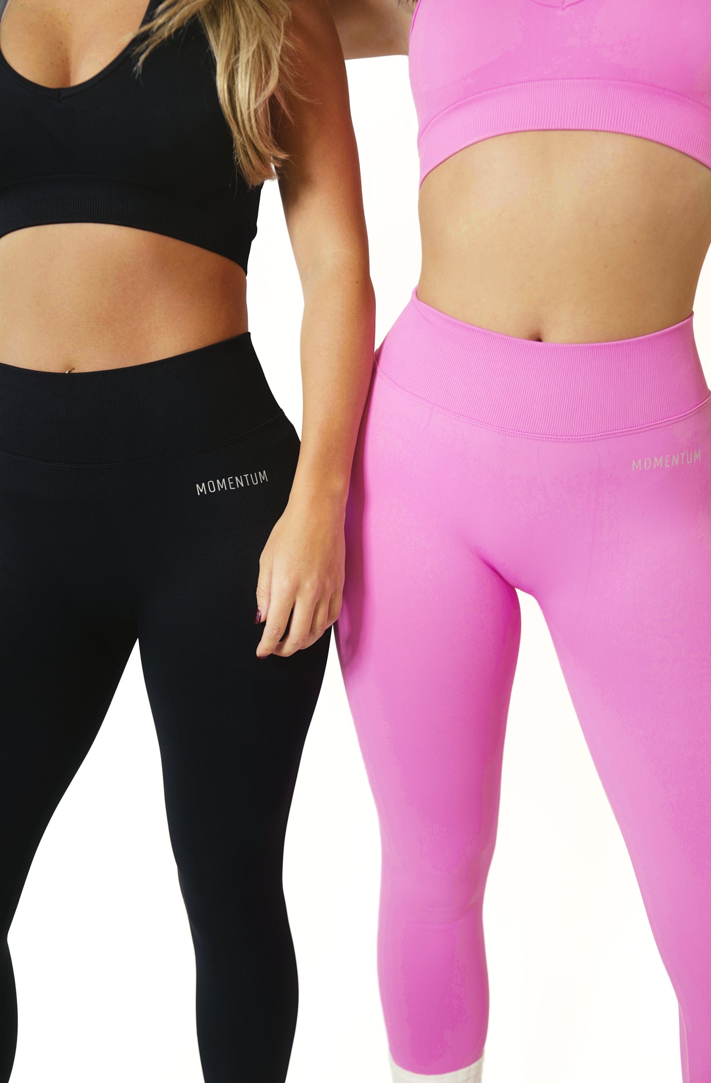 SCULPT SEAMLESS HALTER CROP - BABY PINK