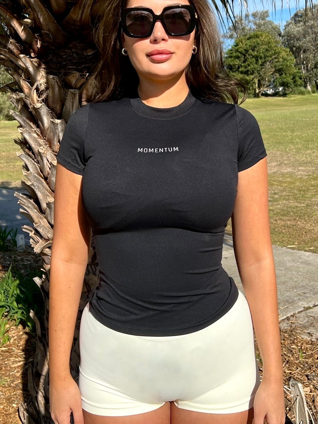 ARIA FITTED TEE - BLACK