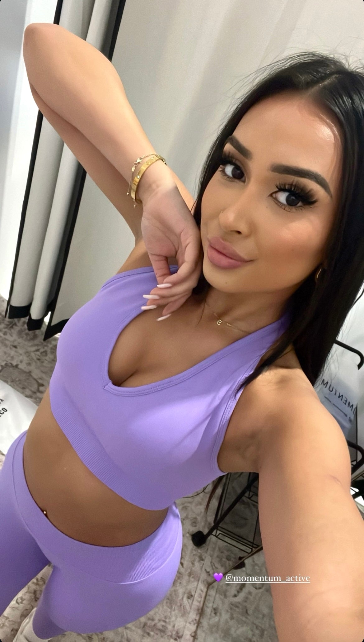 SCULPT SEAMLESS HALTER CROP - LAVENDER